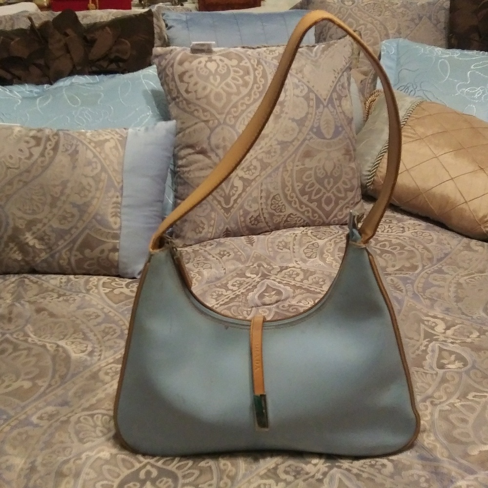 Purses - Picture 2 of 7